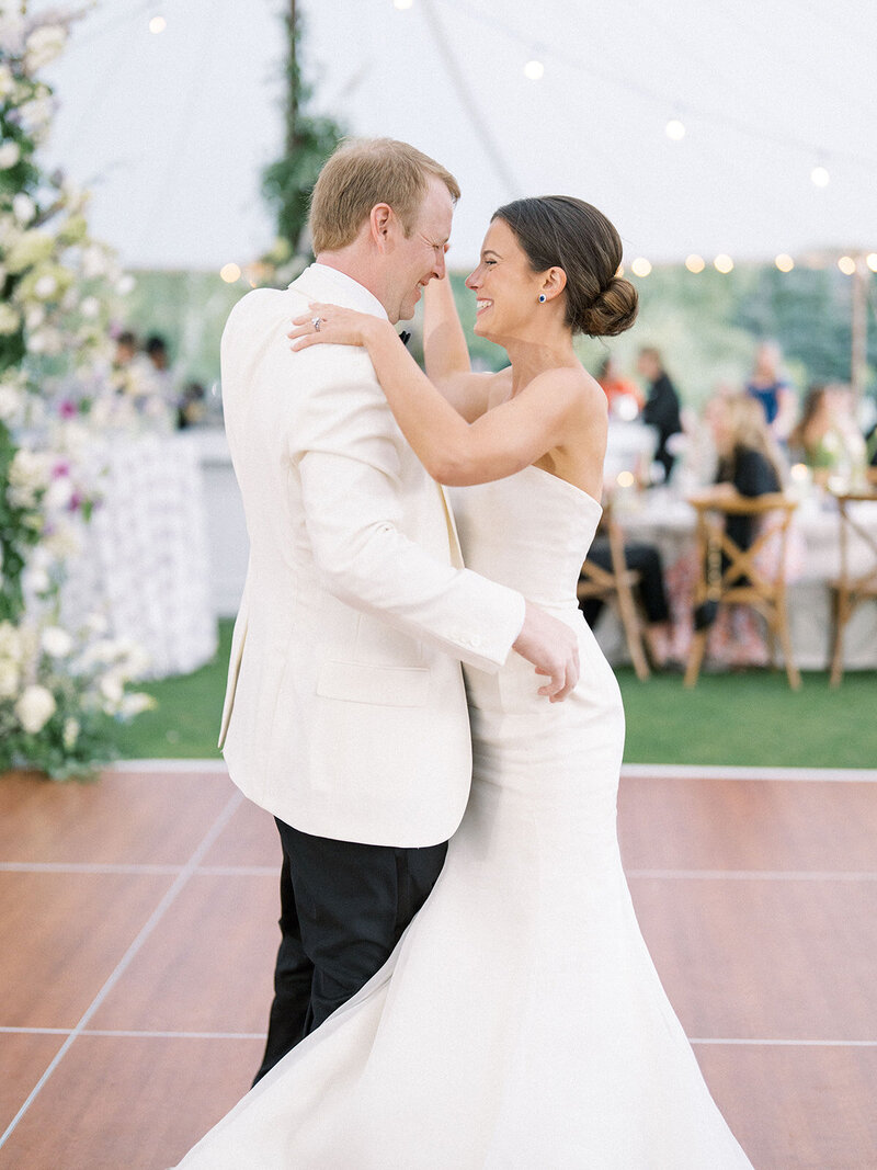 snowmass-club-tented-wedding-first-dance-1