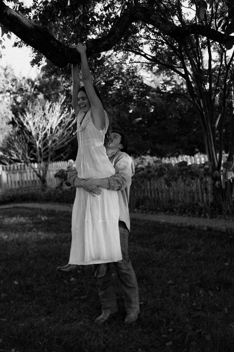Abby&MavinEngagement (91)