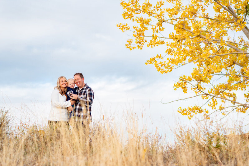 colorado-fall-family-sky-fall-trees
