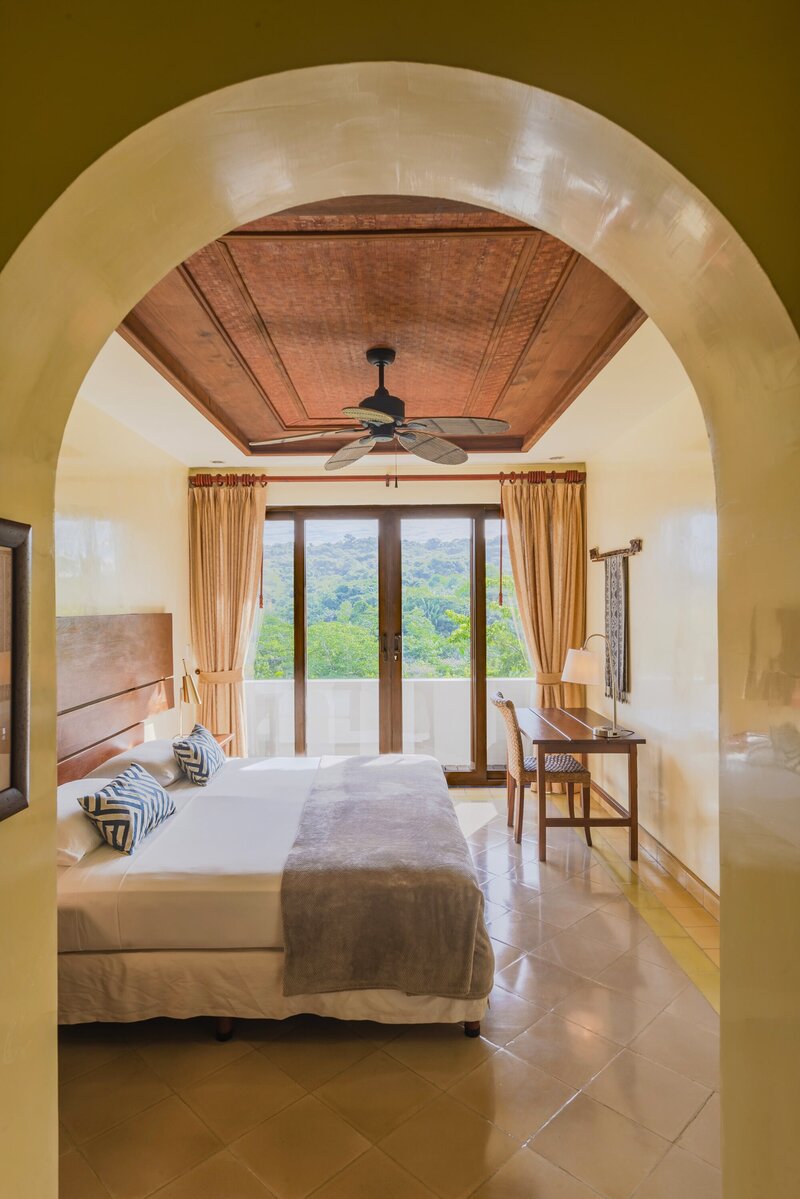 Mountain View room blue spirit costa rica 3