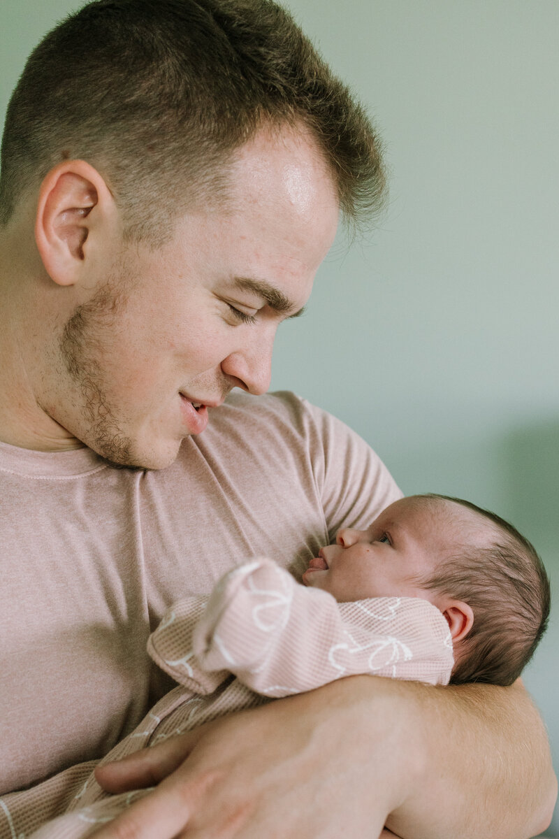 newborn-photography-in-home-Naperville