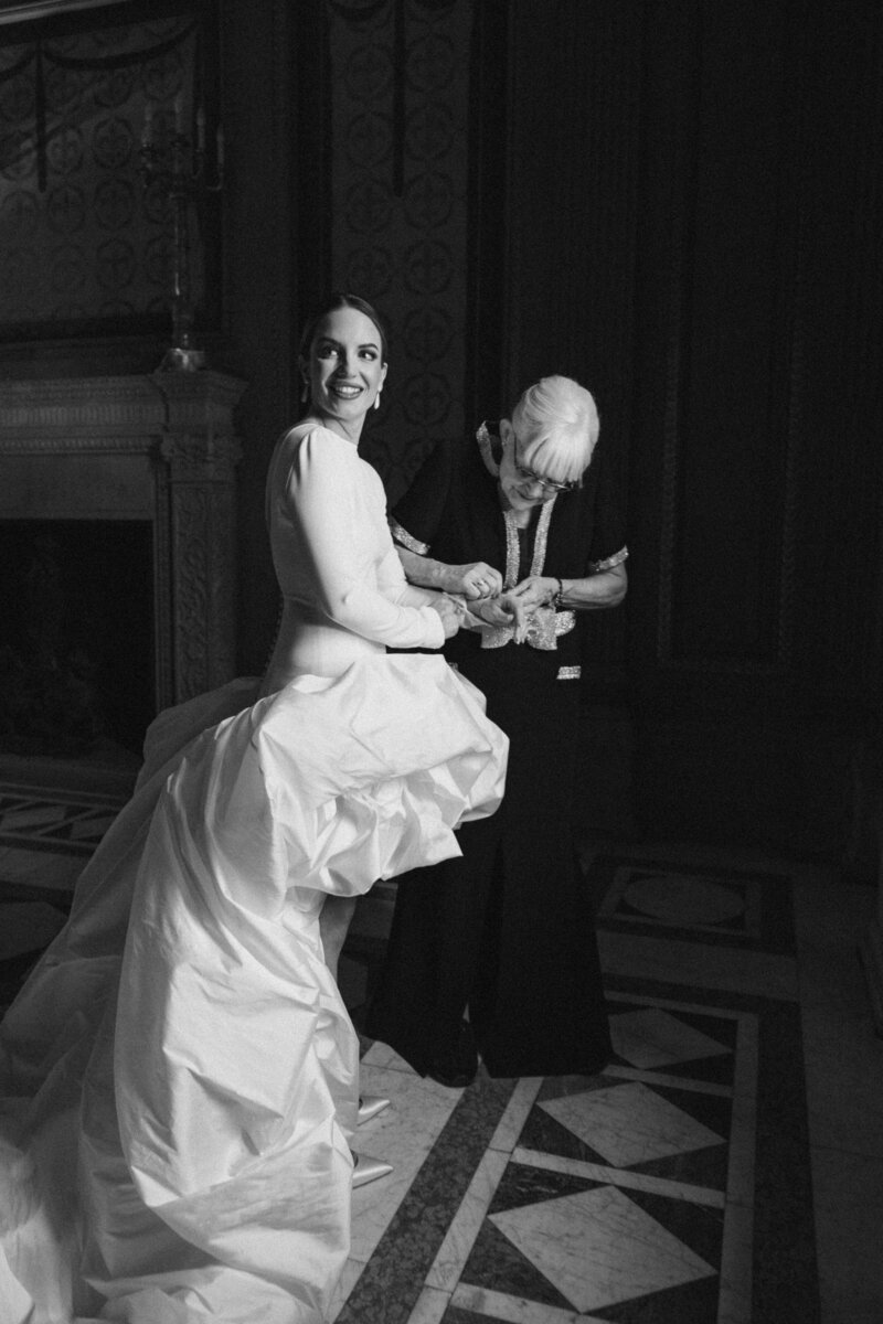 Elizabeth_Arman_Teasers_11