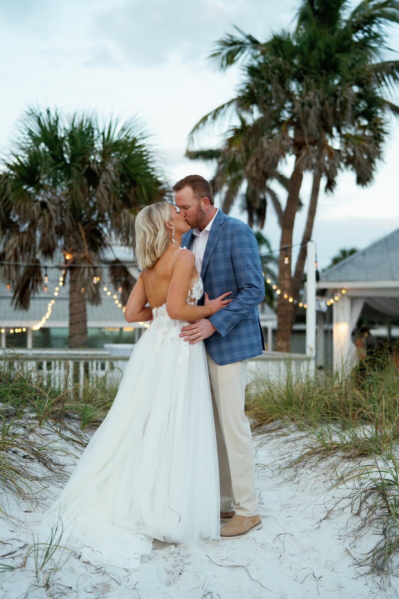 sandbar-restaurant-anna-maria-wedding-1