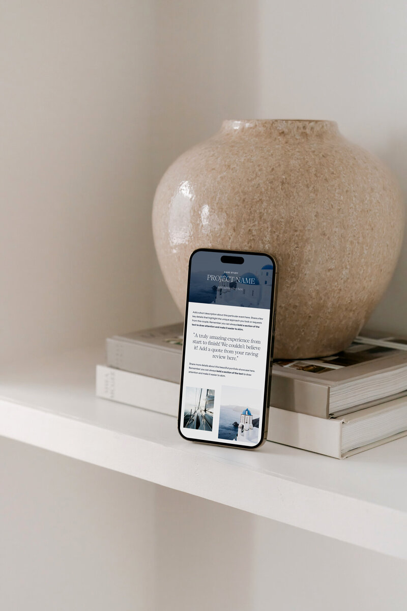 iphone mockup of palmina email templates for flodesk
