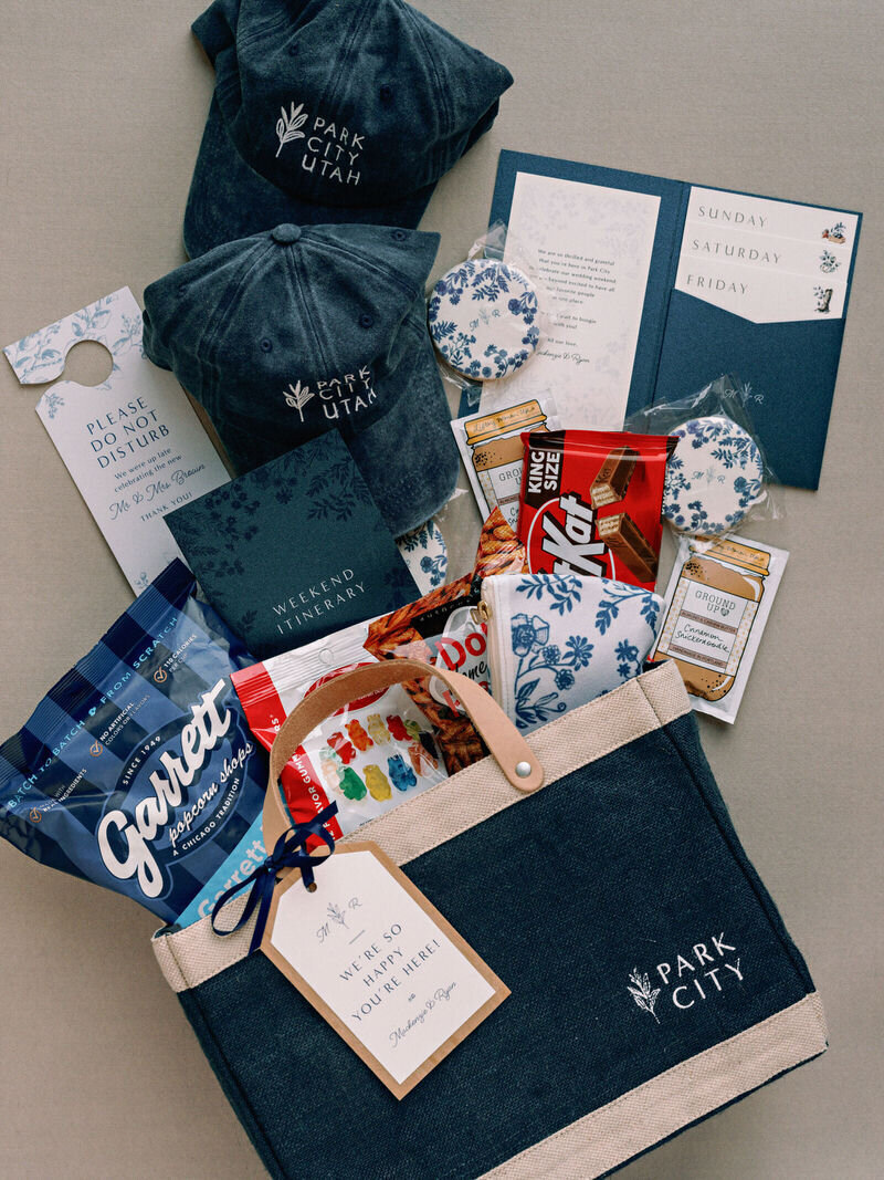 Luxe UTAH Wedding Gifting by @wedluxecreative for @gobella