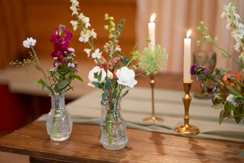 Vintage inspired bud vase 1-Rori Ranch Rentals