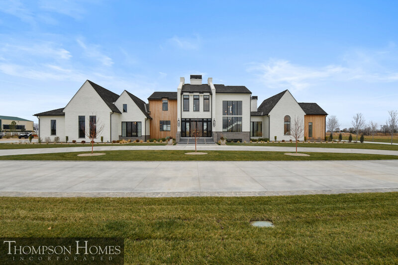 Thompson-Homes-Chateau-Moderne-Meridian-Custom-Home-Builder-130