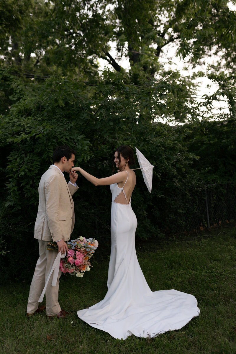 texas wedding bride and groom portait