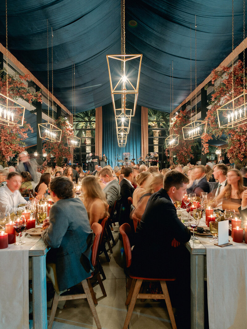 Autumn-Maximalist-Wedding-with-rich-tones-blue-velvet-draping-Ashley-Ludaescher-Photography-Vanessa-Noel-Events-0111
