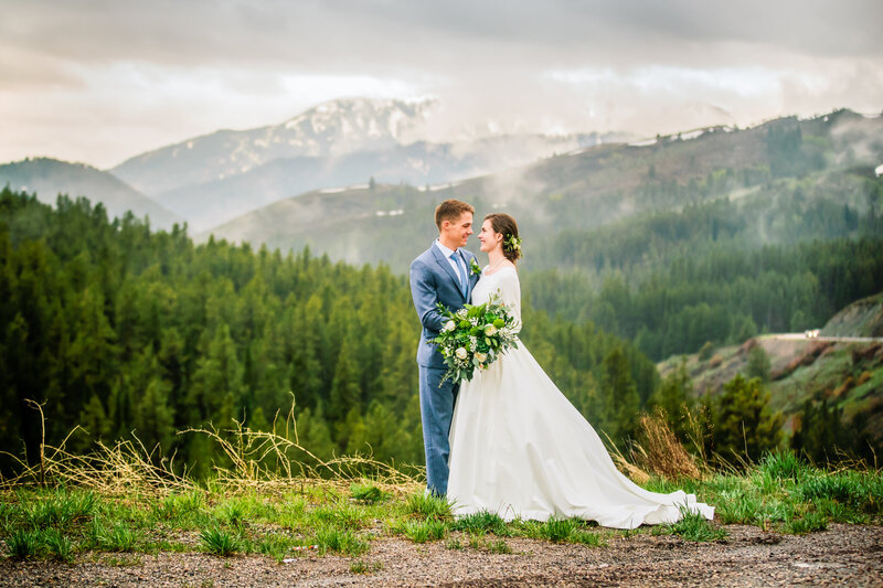 Staker Floral bride bridesmaids wedding Grand Teton Targhee Ski Resort