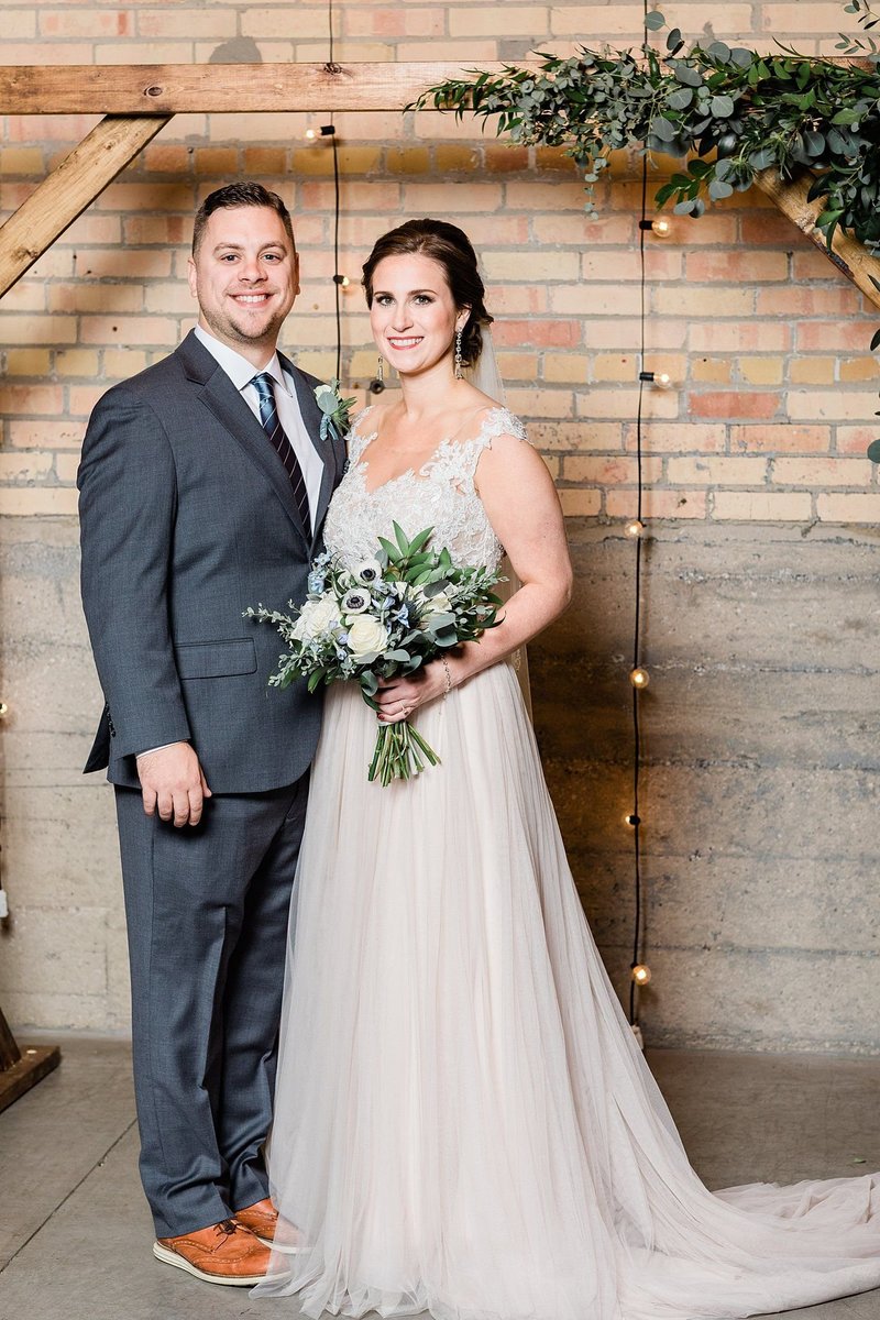 51-Eastern-Wisconsin-Wedding-Photographers-Gather-on-Broadway-Loft-James-Stokes-Photography-