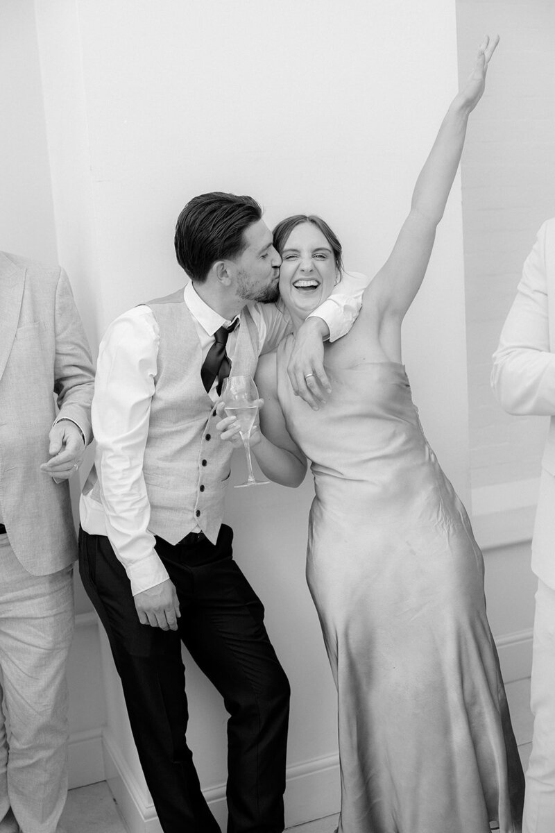 Hannah-Lewis-Wedding-Preview-49