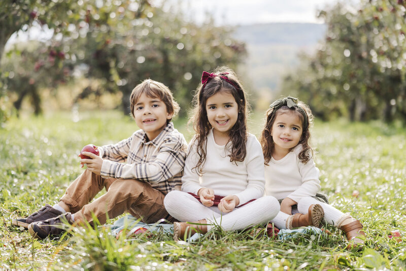 Beacon based Hudson Valley family photographers offering fun, easygoing photo sessions