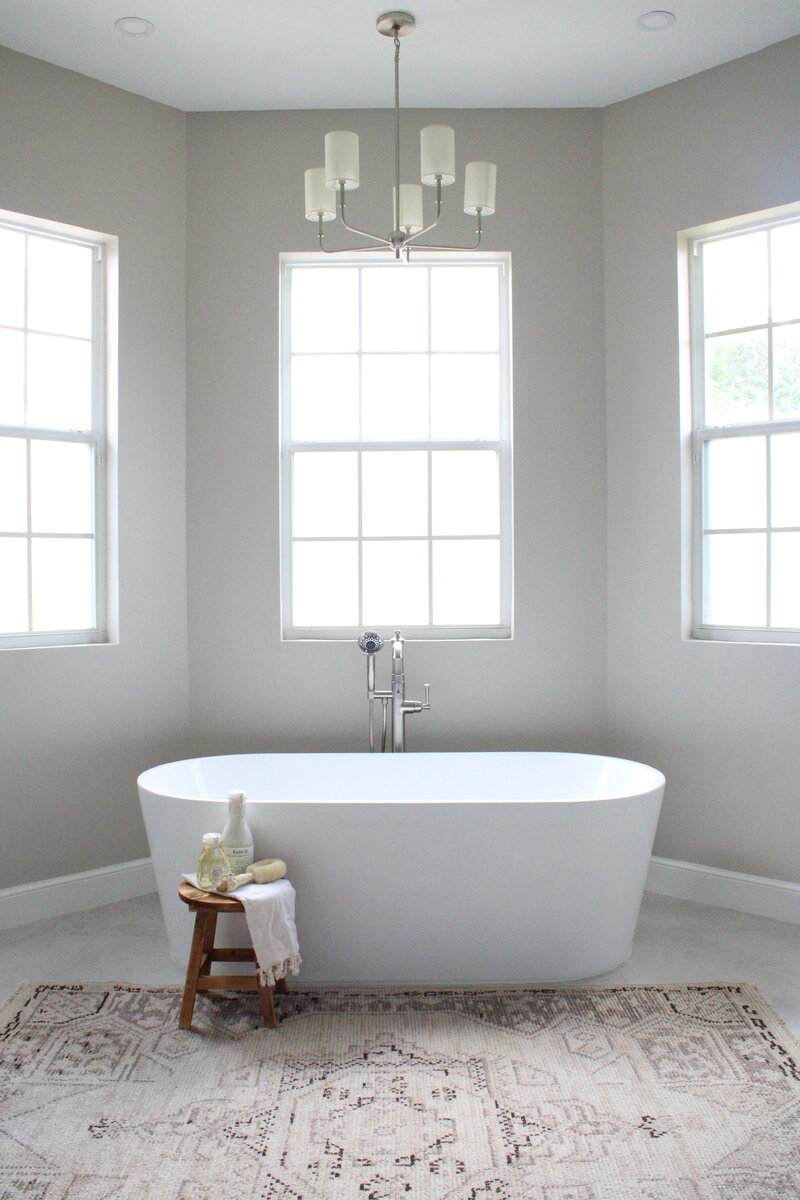 Discover comfort & style in Florida with SKÖN's interior design expertise. We create functional & beautiful spaces you'll love calling home. Visit us today!