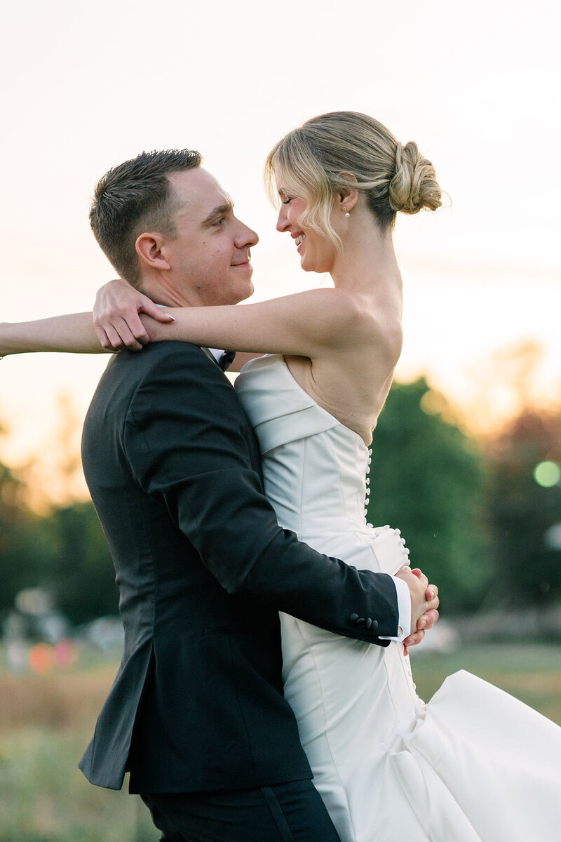 L+T-BrideandGroomPortraits-203