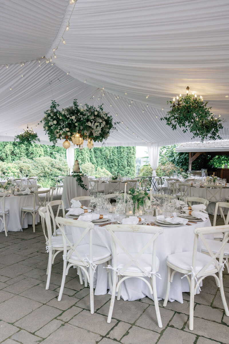 White-and-Green-Chateau-Lill-Wedding-Flora-Nova-Design-Seattle-00047
