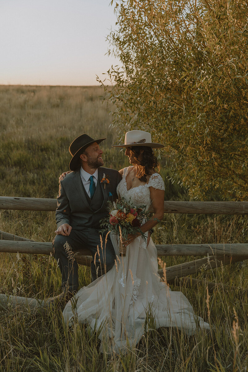 ashton-idaho-fall-wedding-photographer-grove-4517