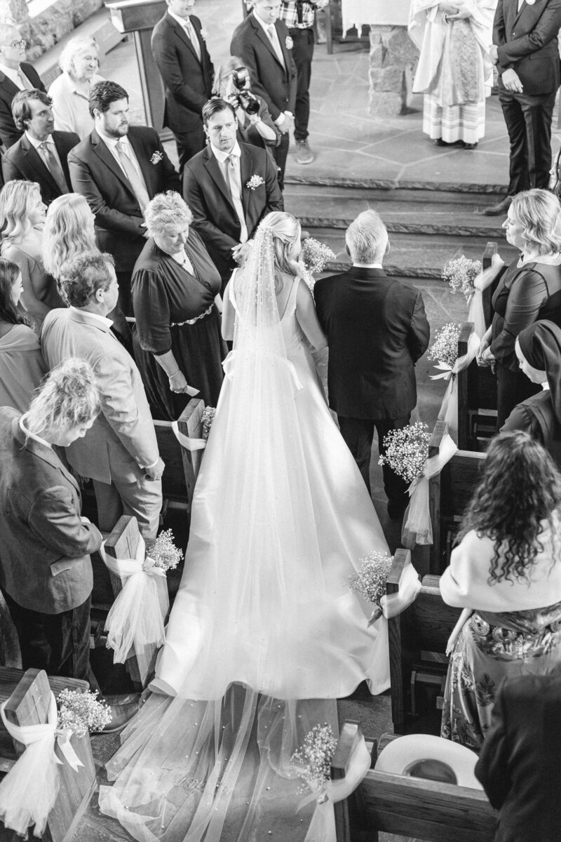 Chapel-On-The-Rocks-Wedding-Photographer-9