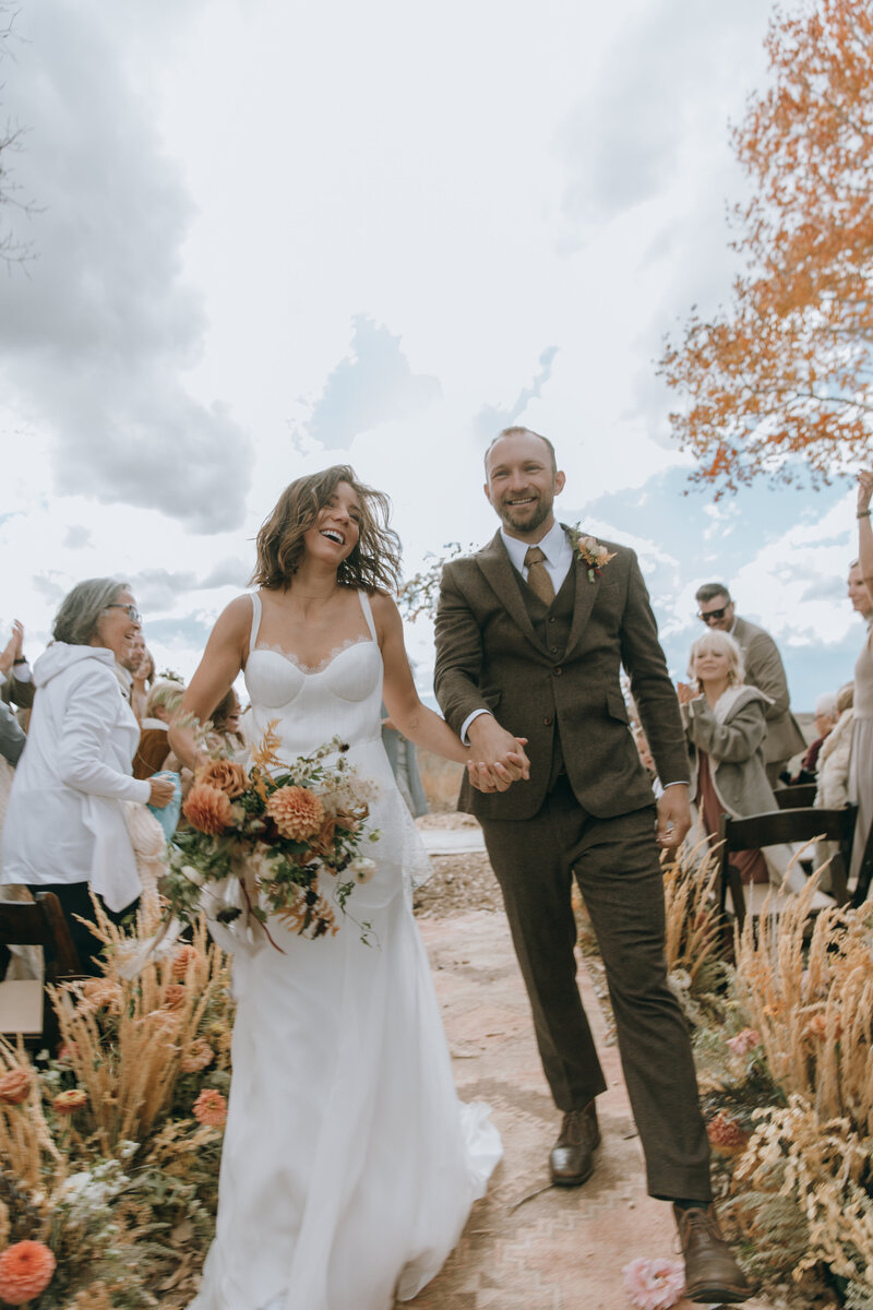 Intimate fall wedding in Kamas, Utah