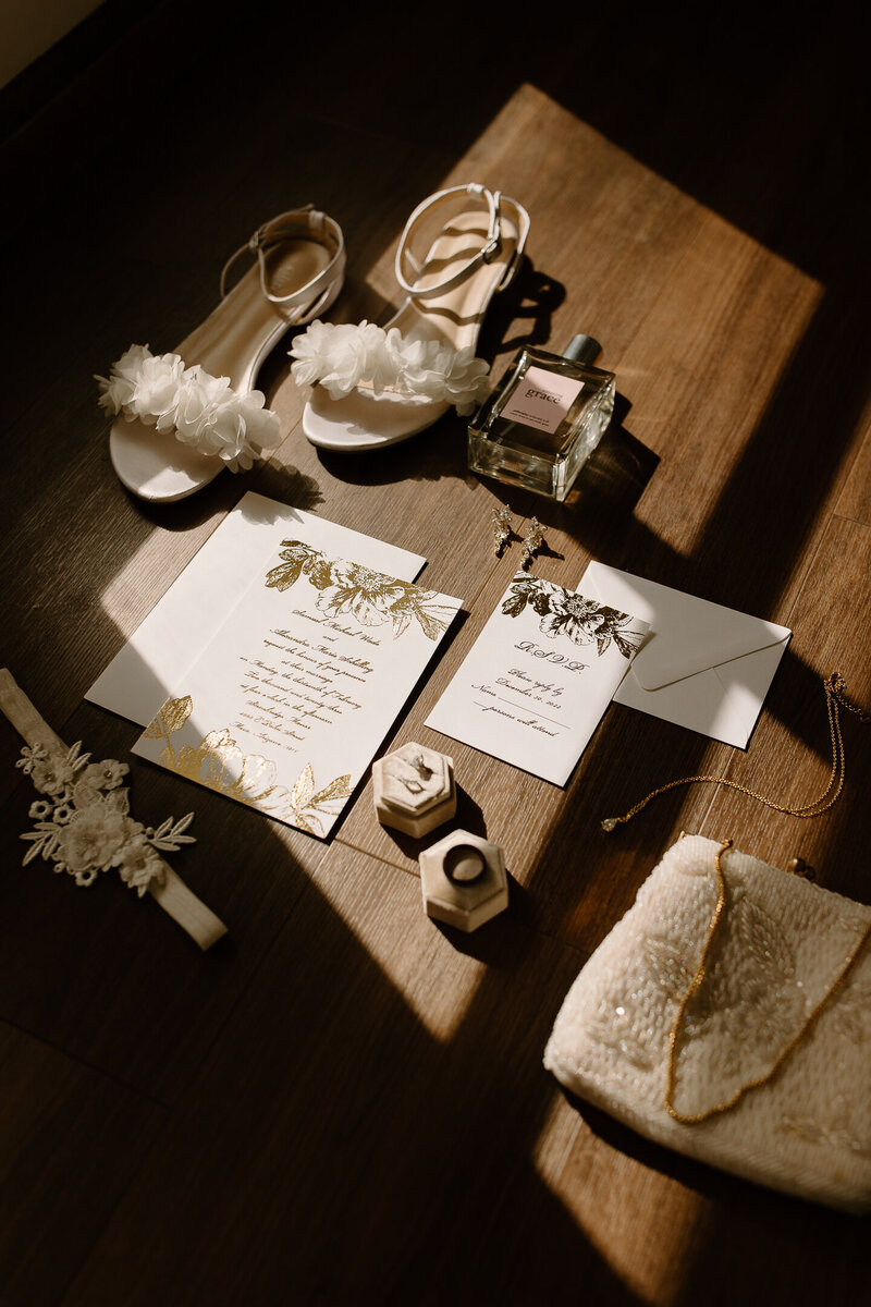 ally-sam-elegant-wedding-taylorraephotofilm-5