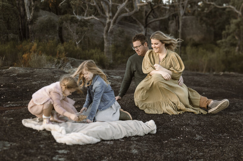 Family photos at Stanthorpe with two young girls and parents, beautiful olive dress from the client closet