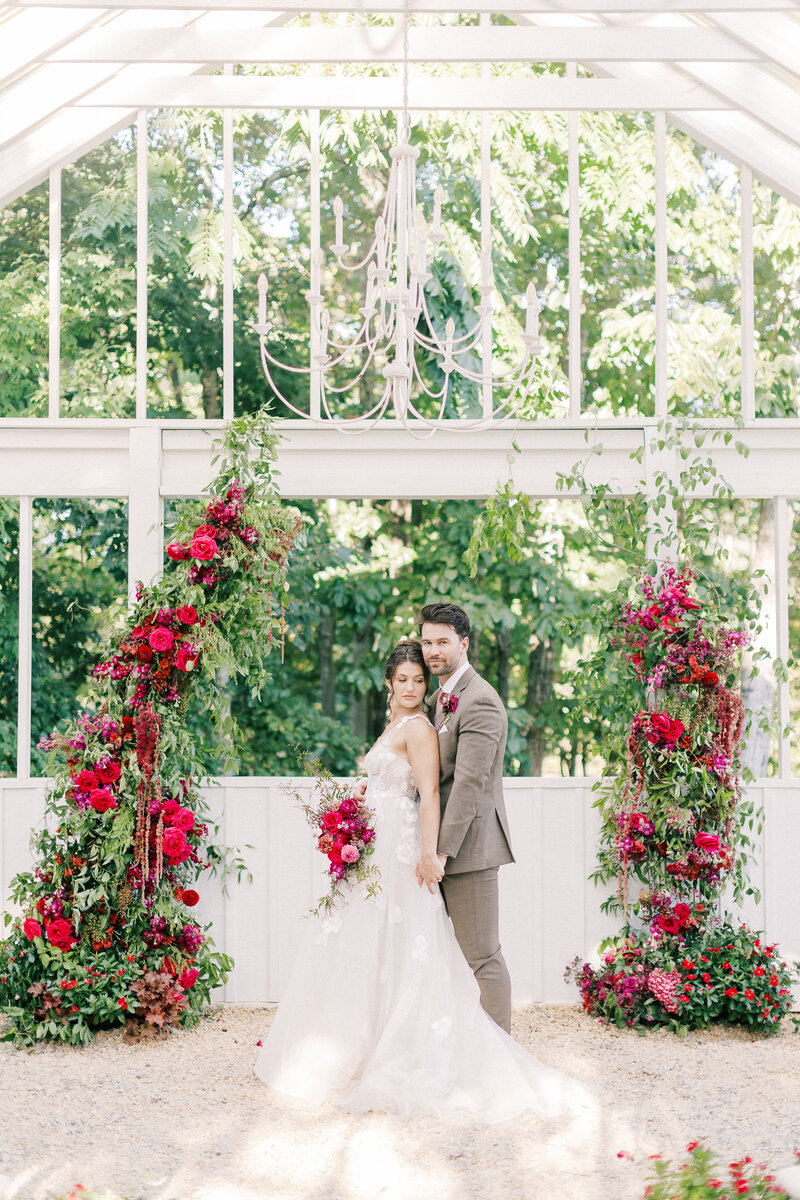 Greenhouse Shoot-Ivy Rose Barn-Haley Hundt Photos-59
