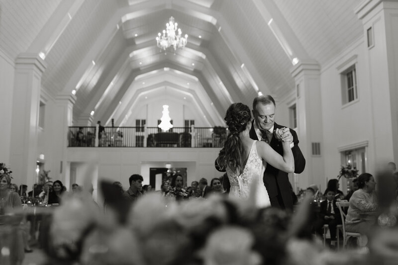 Etre farms Michigan wedding venue saint joseph st luxury barn all inclusive photography photographer -87