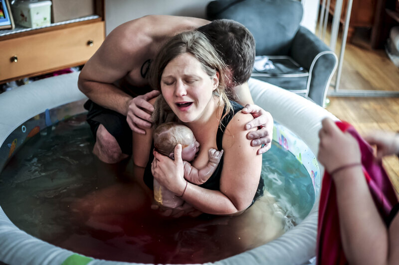 water-birth-photos-indie-birth4
