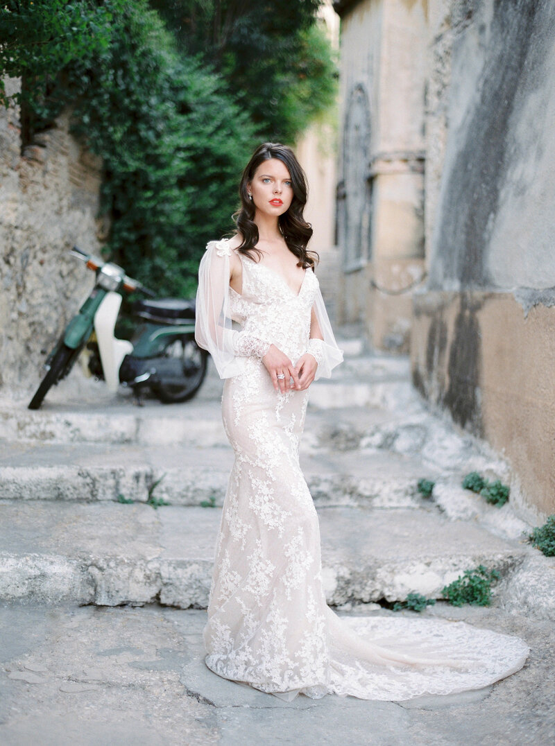 Victoria-Kyriakides-wedding-gown-Stephanie-Brauer-