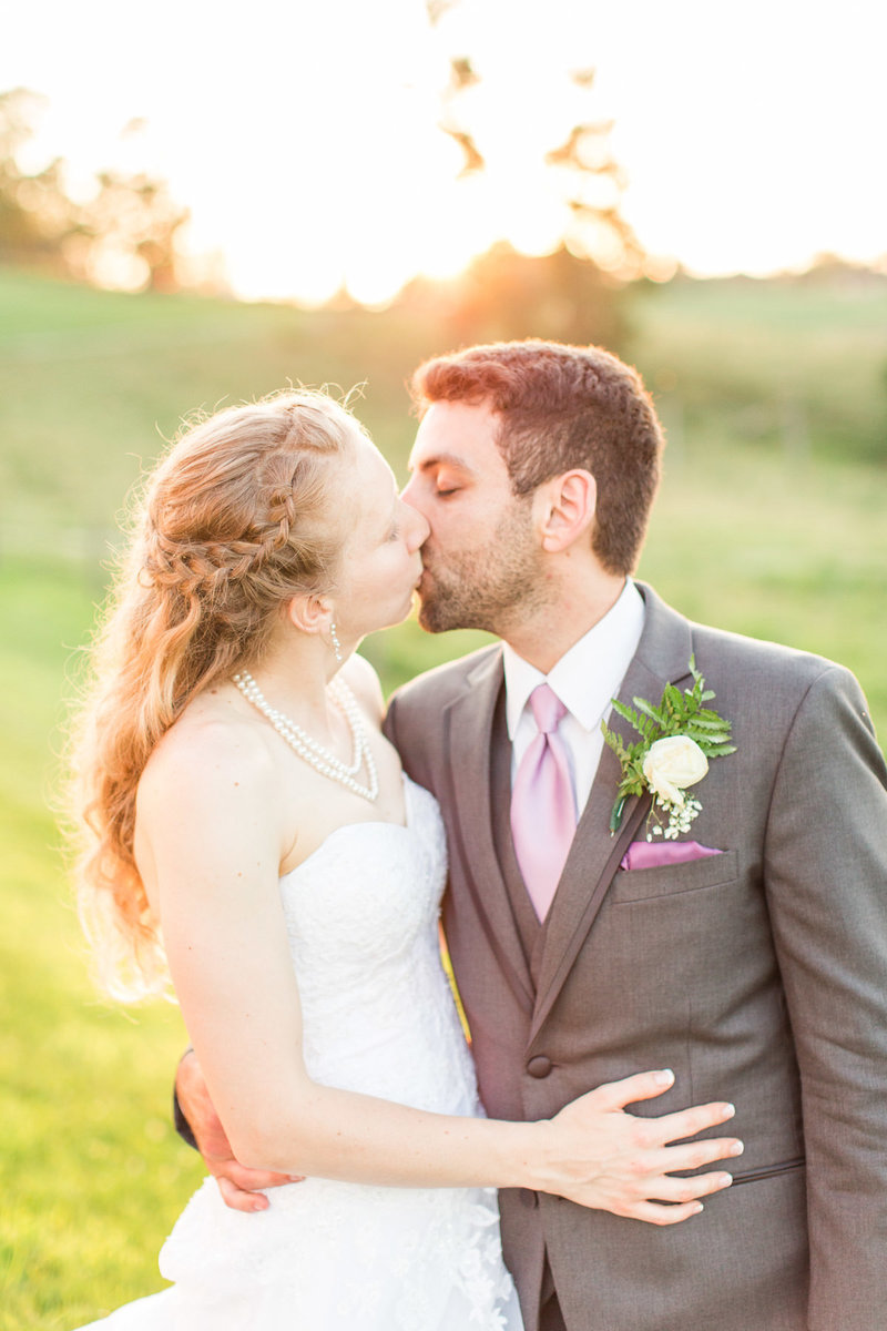 Rustic-farm-wedding-heaven-sent-farms-pittsburgh-wedding-31