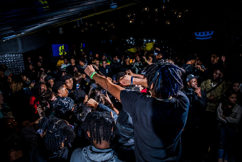 TJsDarkKnight327