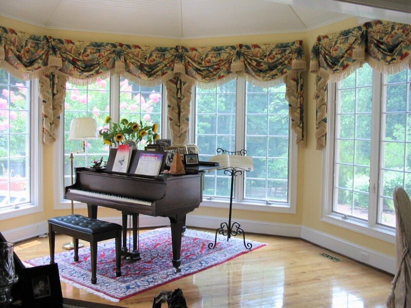 28 Bedeckers Interiors - Kristine Gregory -piano room AFTER