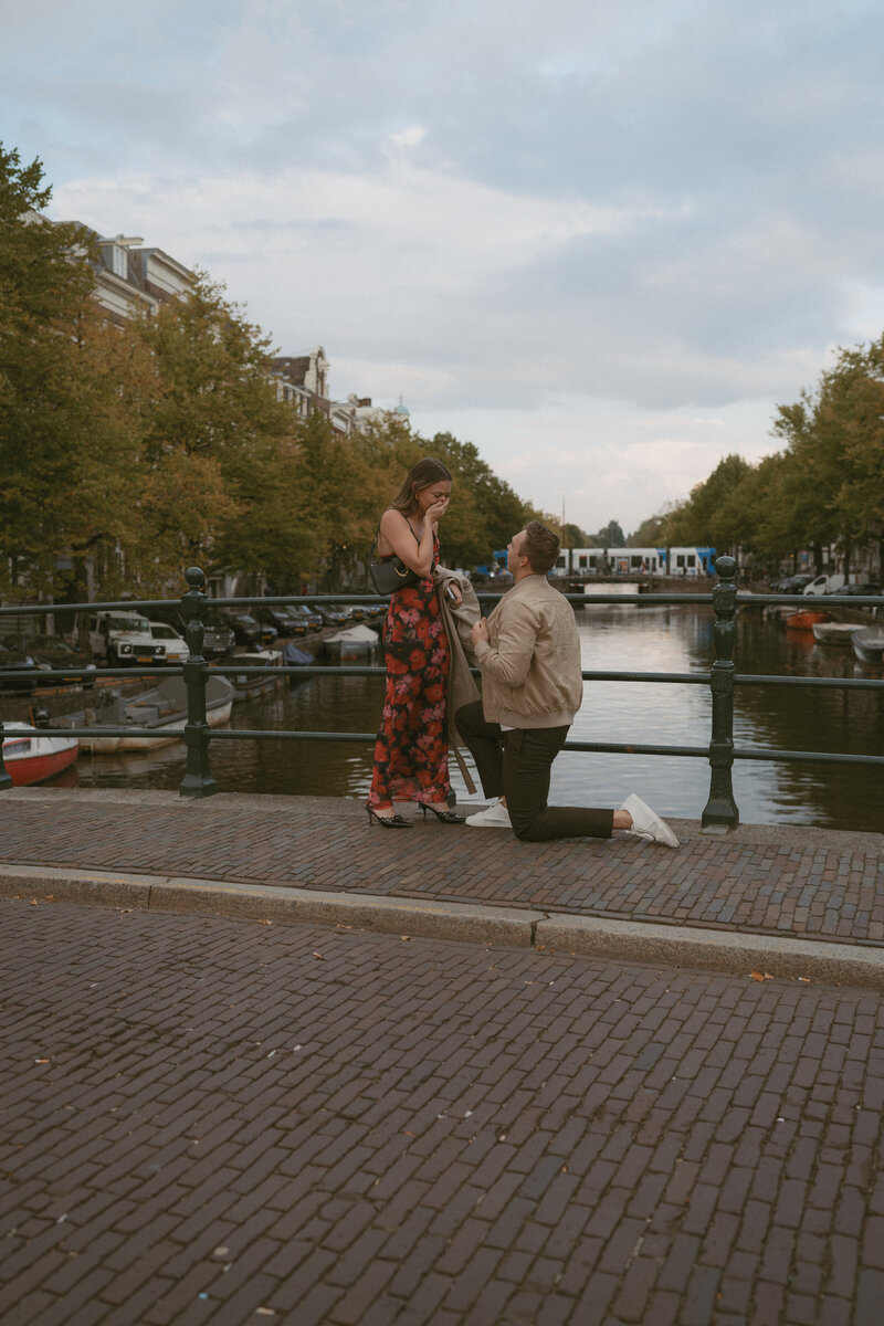 secret-proposal-photoshoot-in-amsterdam-inhousecapture