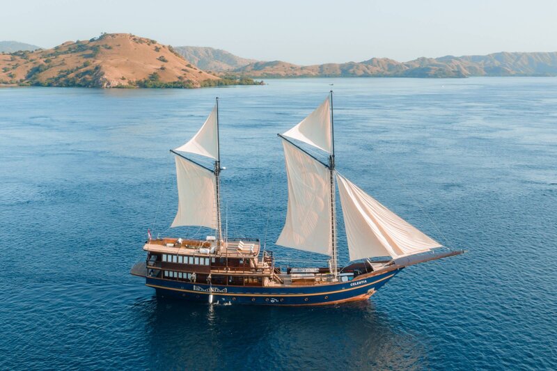 Escape the ordinary and embrace luxury on a yacht adventure in Bali