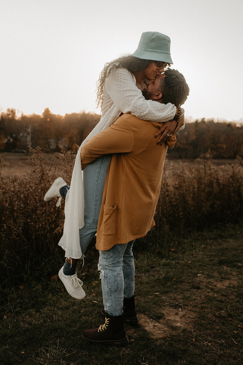 Rachel_Ty_Couples_Session_Sneak_Peek_11.9.20-36