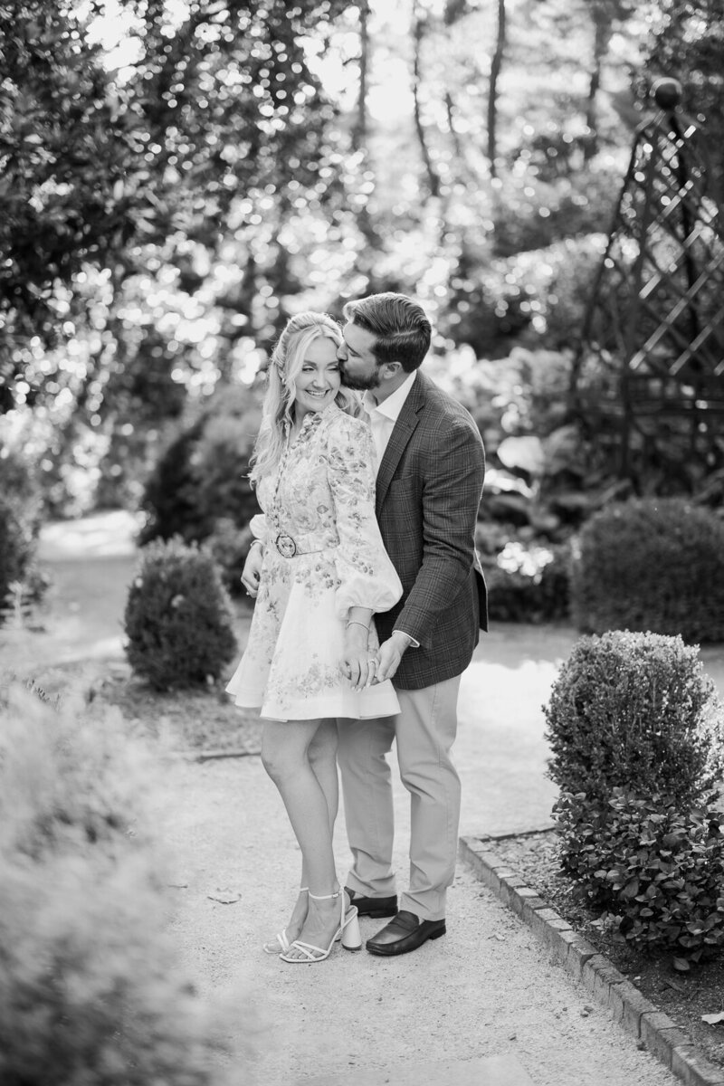 duke-mansion-engagement-session-0038