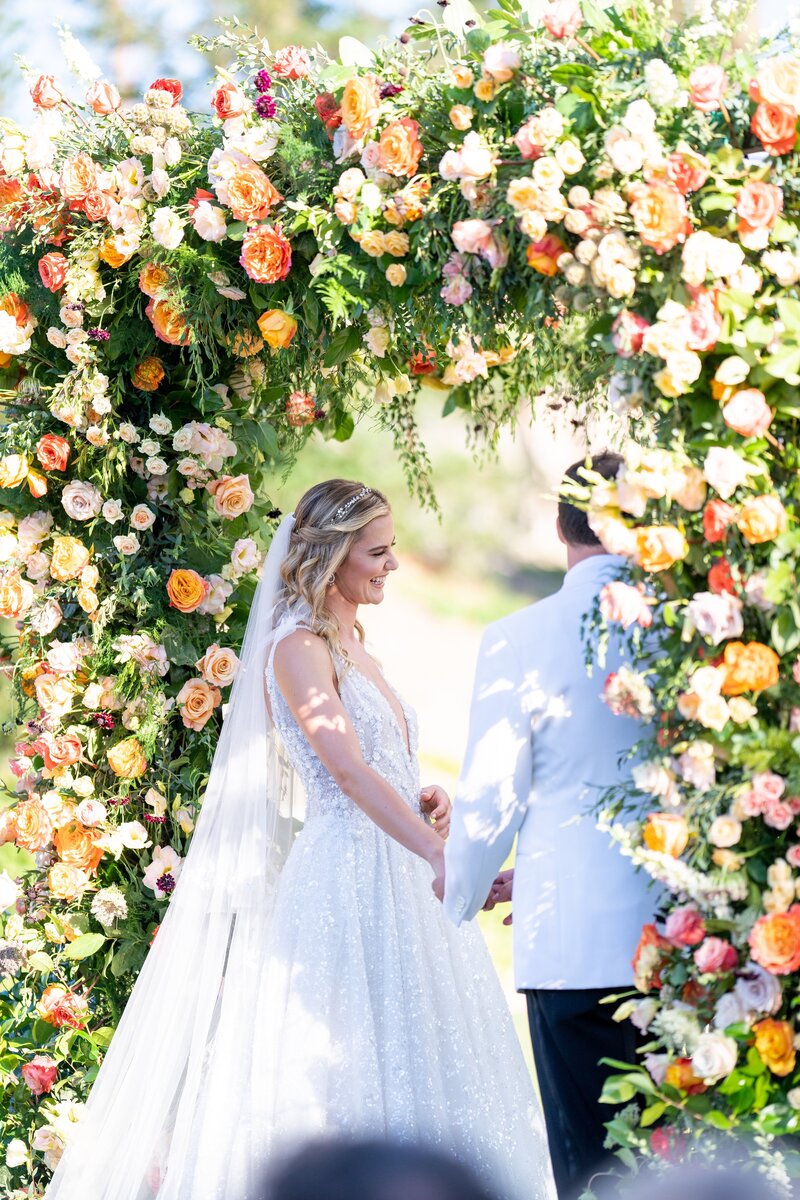 Whimsical orchard wedding at Ojai Valley Inn. Playful, organic florals by Ojai wedding florist Lilla Bello.