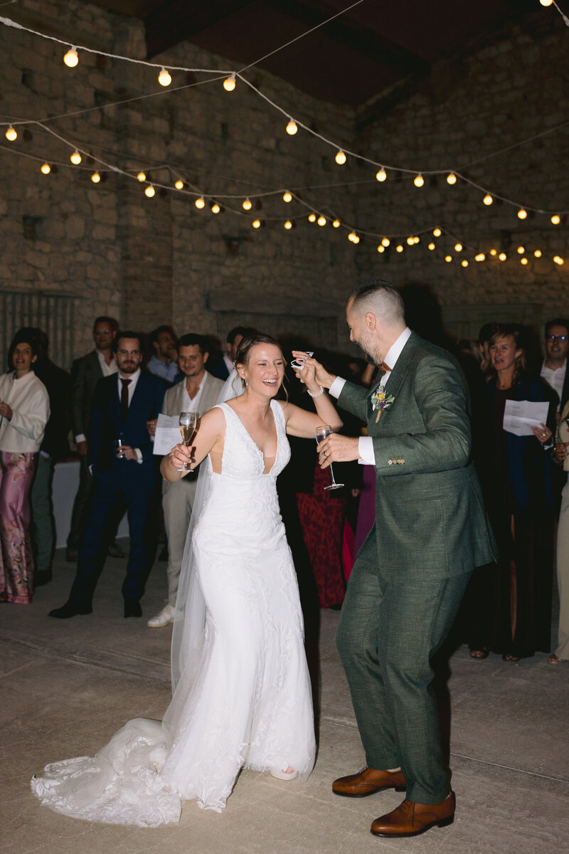 wedding photographer grignan victoria le petit-80