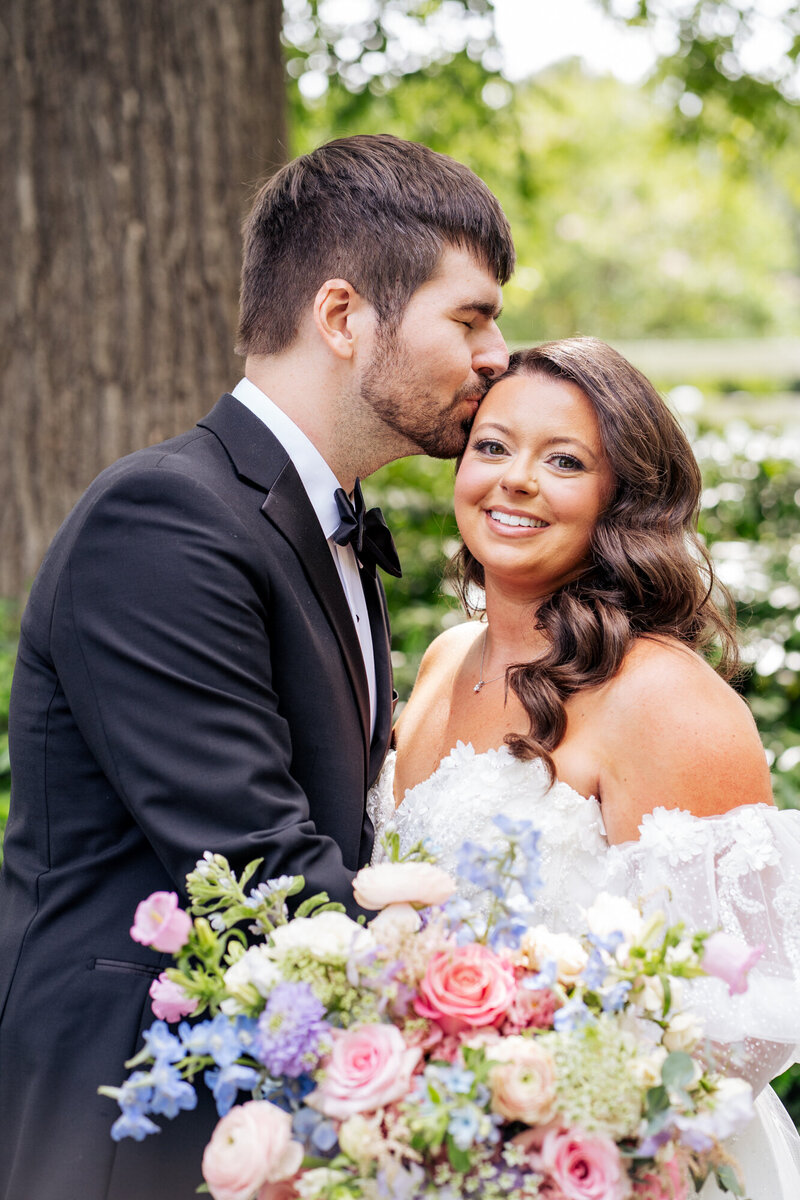 Historic-Wakefield-Barn-Wedding-Spring-Raleigh-NC-MNP-31