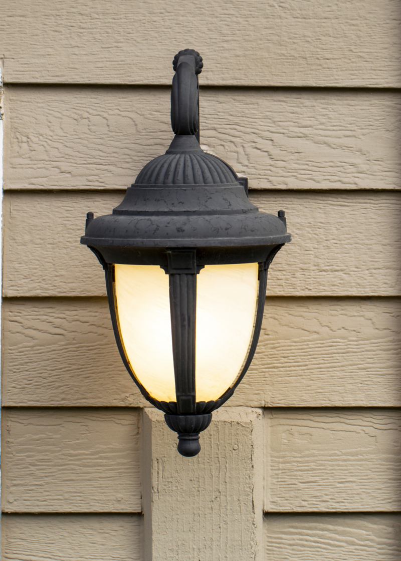 Outdoor Sconce