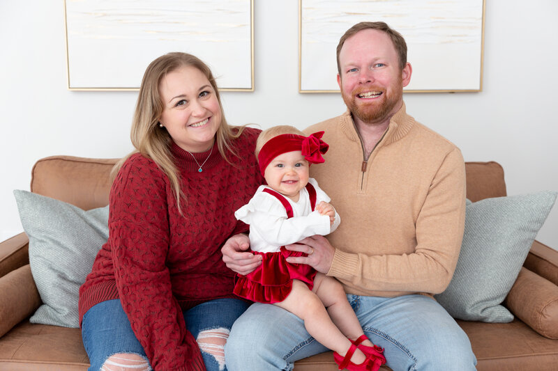Holiday Mini Portrait Sessions by Pittsburgh Family Photographer Catherine Acevedo