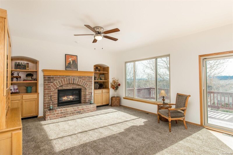 2739 Coors Ct. Living Room