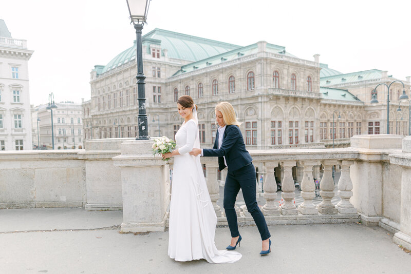 Bridal Portrait Albertina Vienna ÈCLAT Destination Weddings
