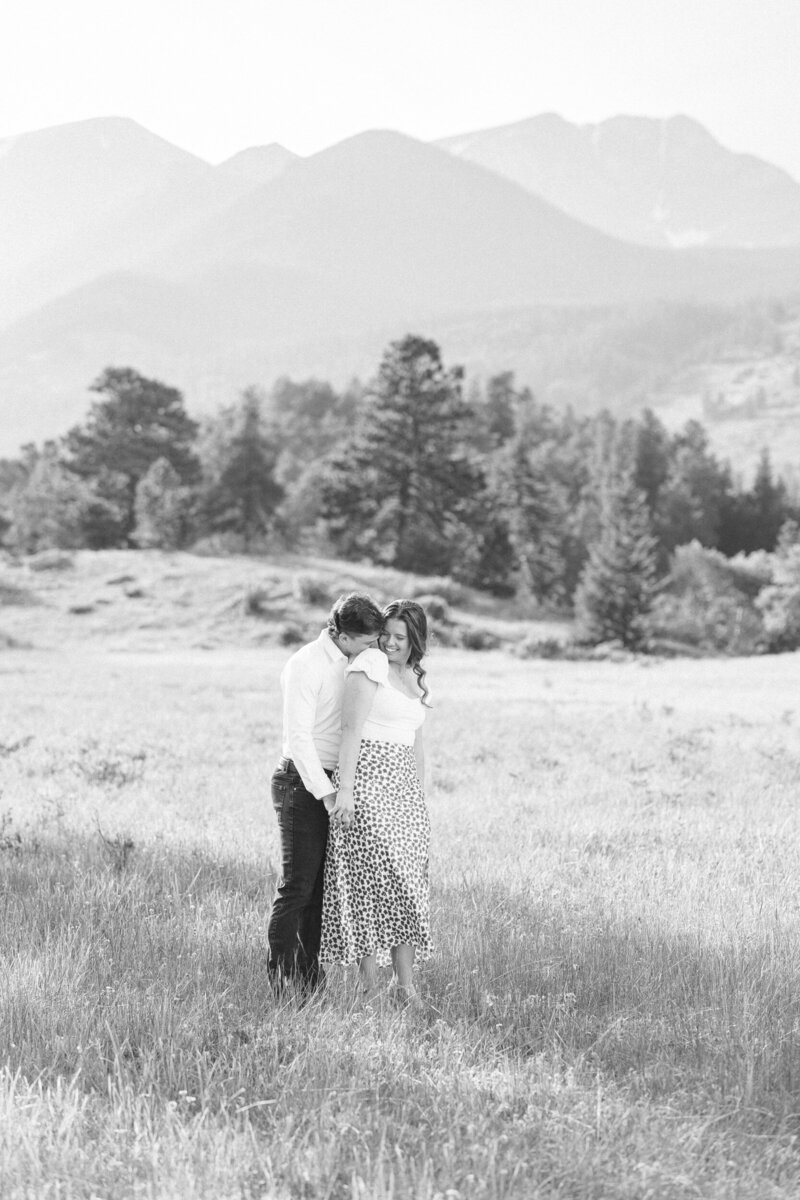 Estes-Park-Summer-Engagement-Photos-6