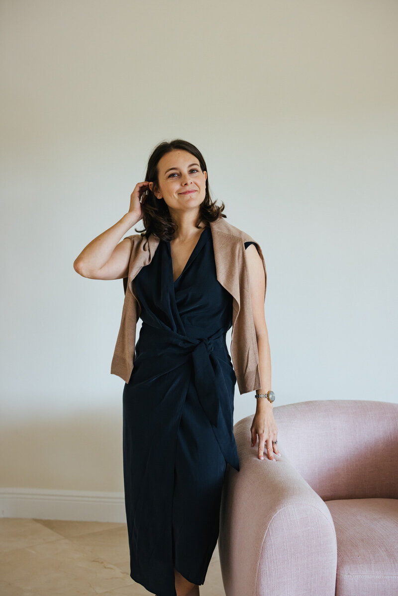 Dr.-Caroline-Therapist-Branding-Portraits-Tiny-House-Photo-99
