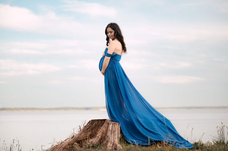 Maternity session In Jamestown, Virginia by Kristen Vann