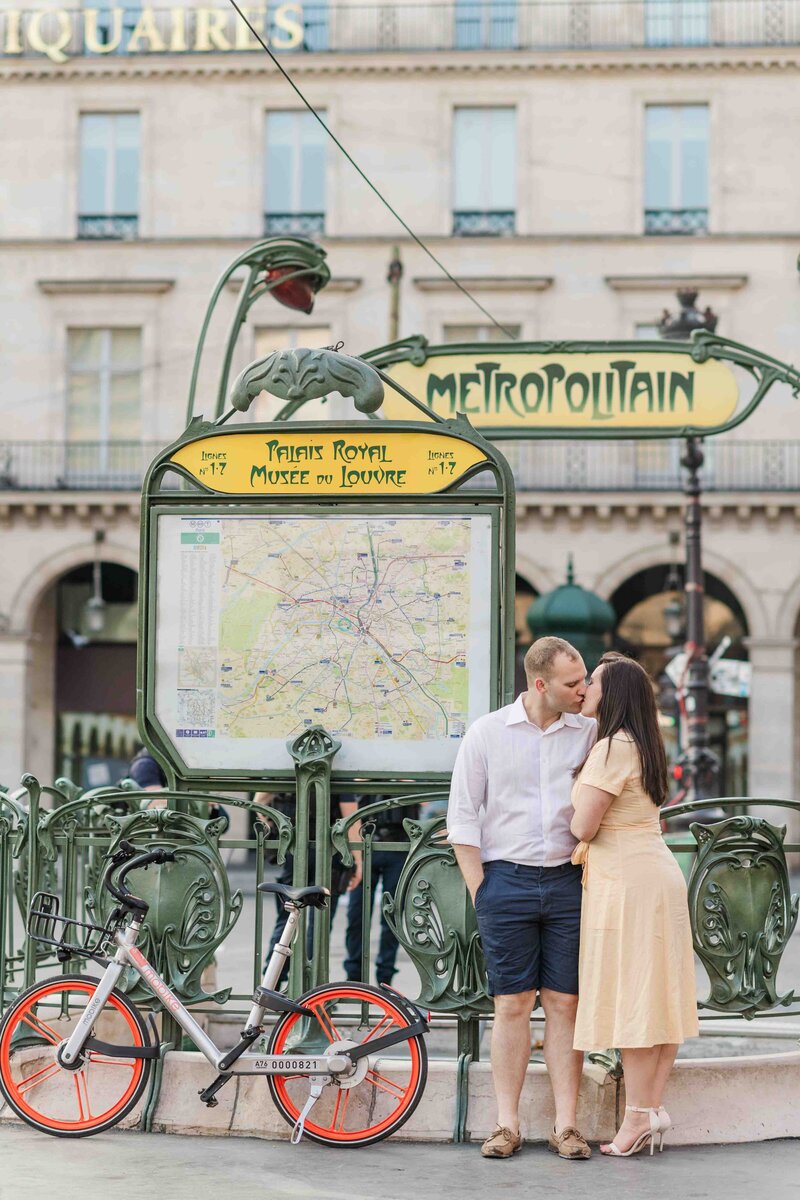 Couple-In-Paris-SabrinaFieldsPhotography-118