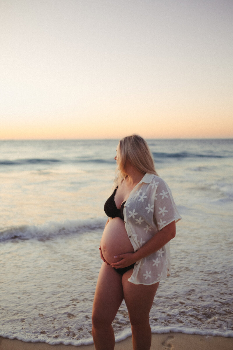 for-love-and-light-perth-maternity-photographer