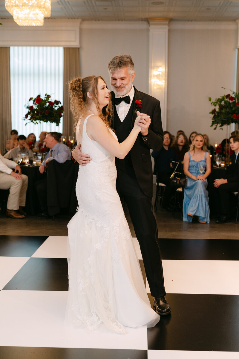 C&J_WED-523