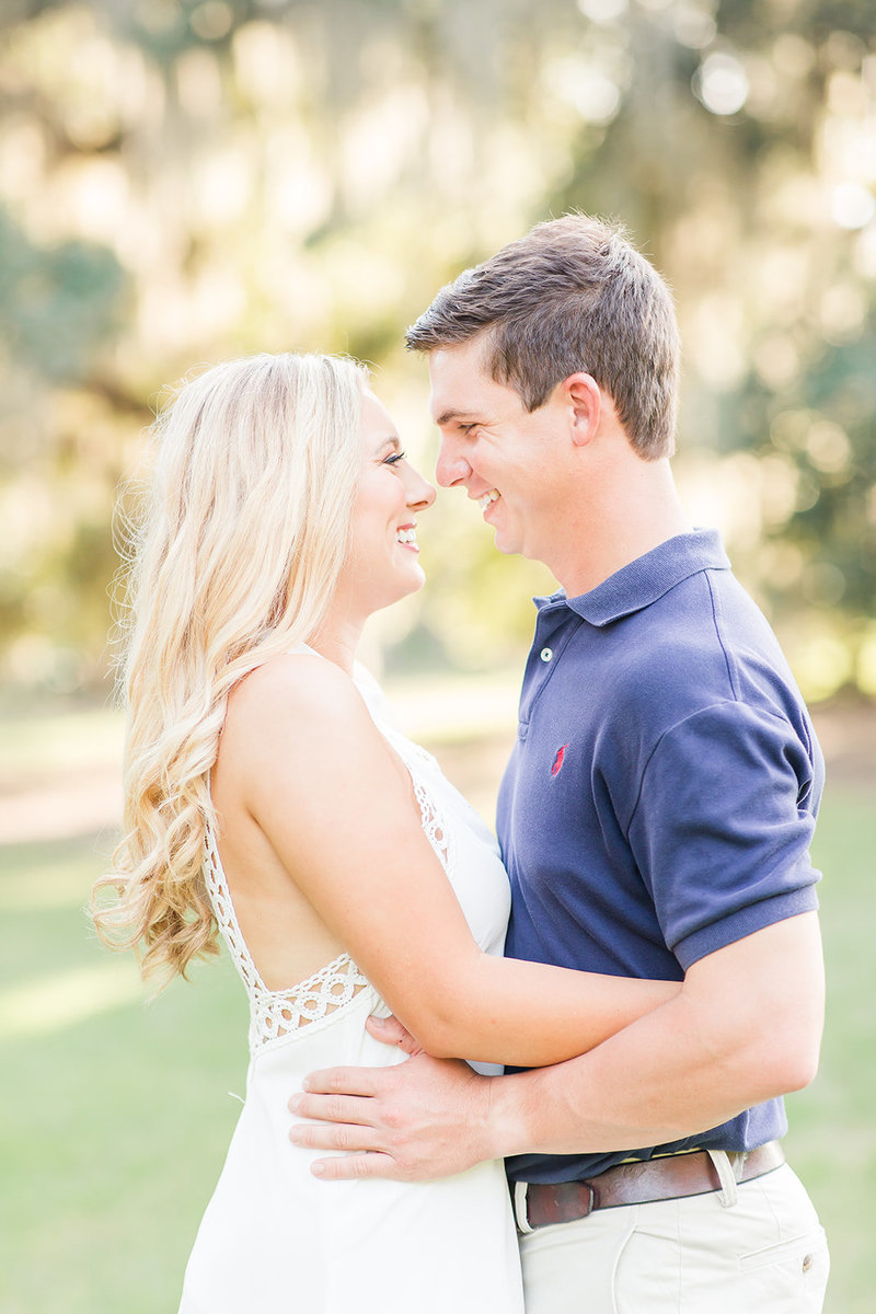 Fontainebleau-State-Park-Engagement-Session-Louisiana_09